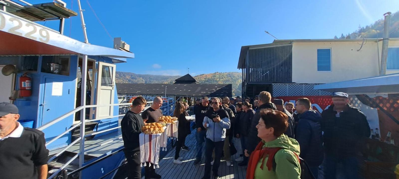 Hotel Pescarus Port Bicaz Luaran gambar