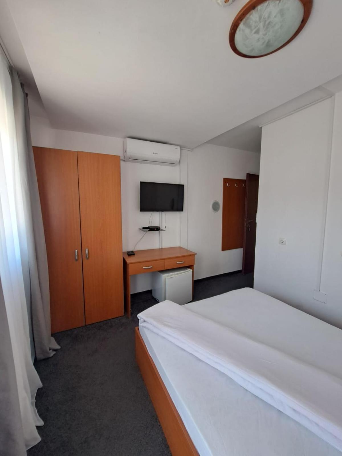 Hotel Pescarus Port Bicaz Luaran gambar