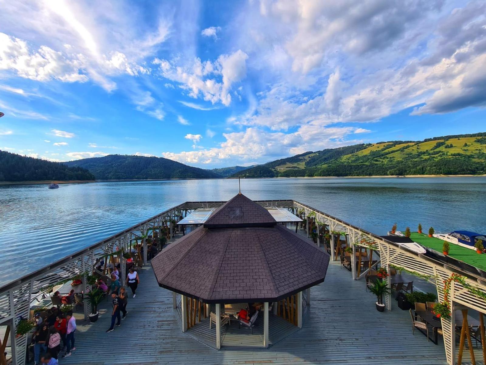 Hotel Pescarus Port Bicaz Luaran gambar