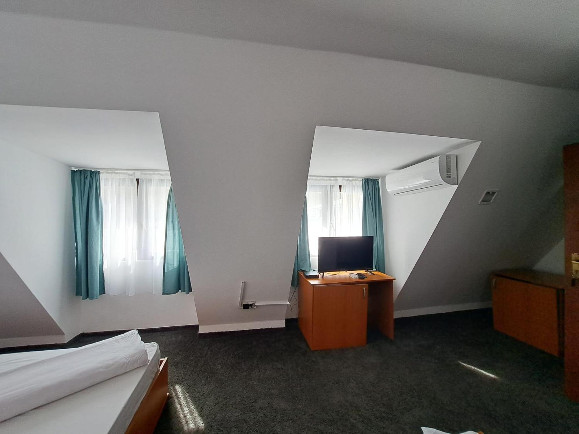 Hotel Pescarus Port Bicaz Luaran gambar