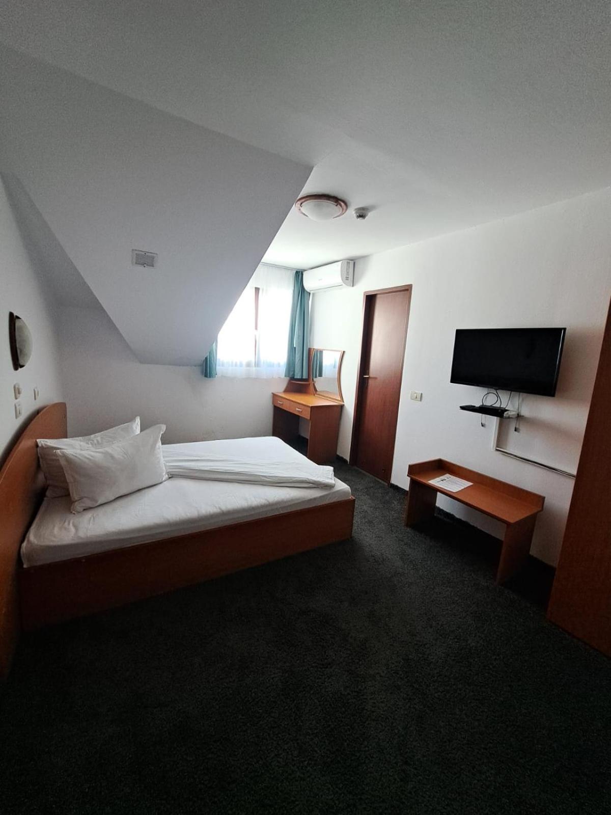 Hotel Pescarus Port Bicaz Luaran gambar