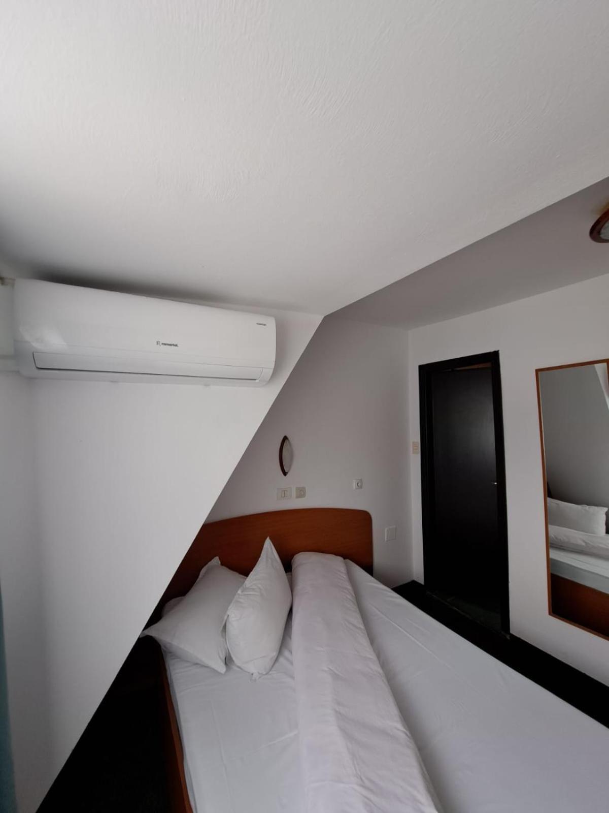 Hotel Pescarus Port Bicaz Luaran gambar